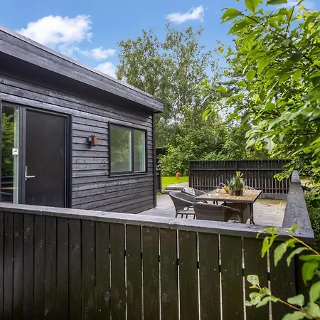 Scalli - 1-5km To The Fjord By Interhome Farsø